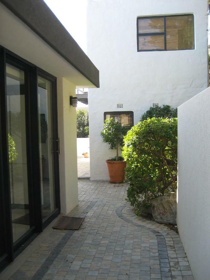 Camps Bay Cosy Accommodation Kapstaden Eksteriør billede